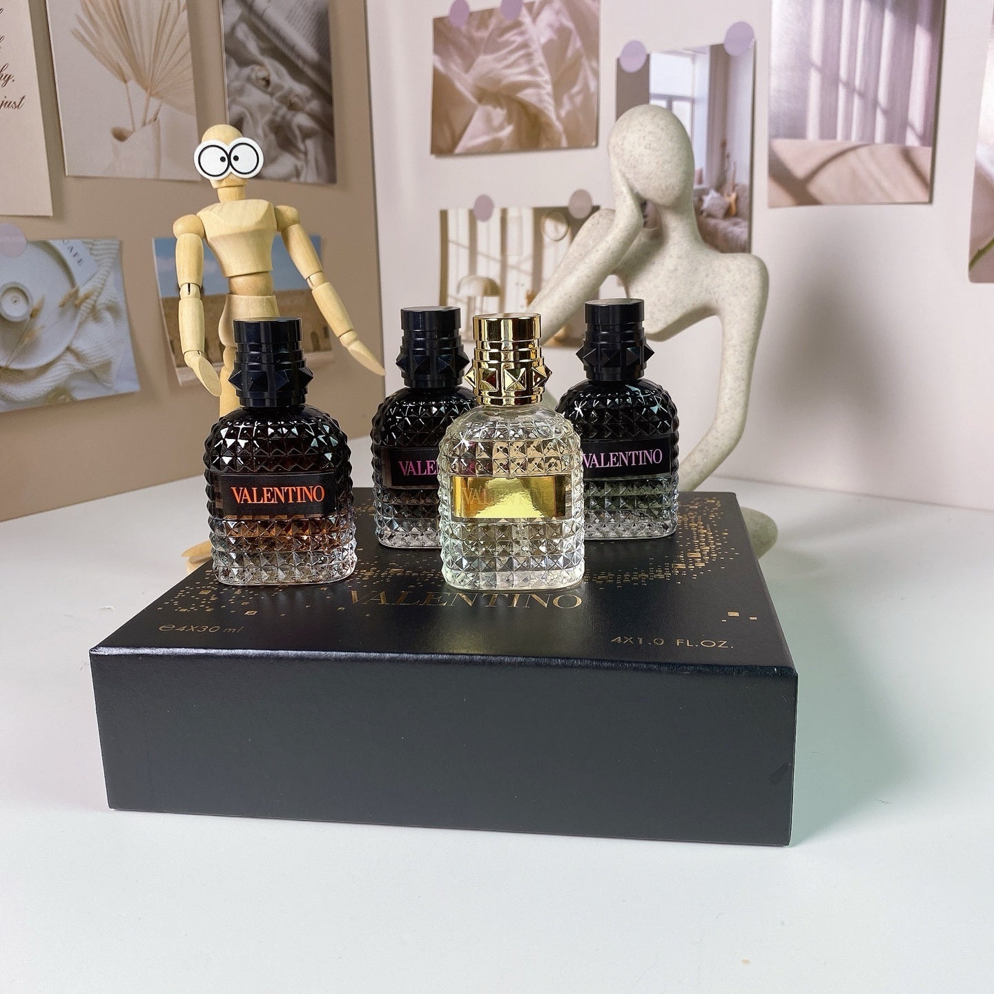 Valentino Miniature 4-Piece Parfume Set