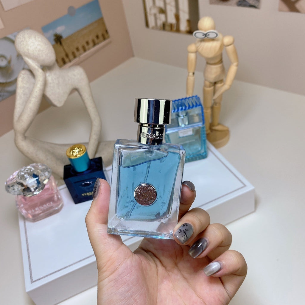 Versace Miniature Fragrance Parfume Set